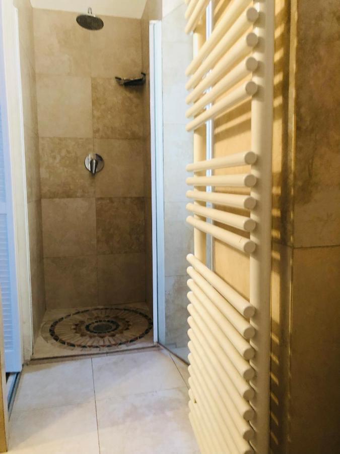 Bel Appartement Bien Place Au Coeur De Cannes Exterior photo